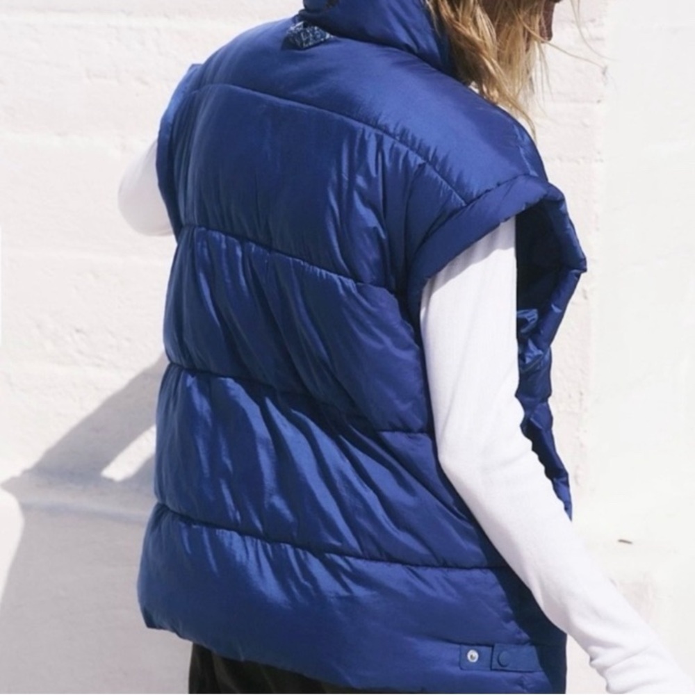 Free People FP Movement In A Bubble oversized puffer vest NEW - Picture 3 of 13